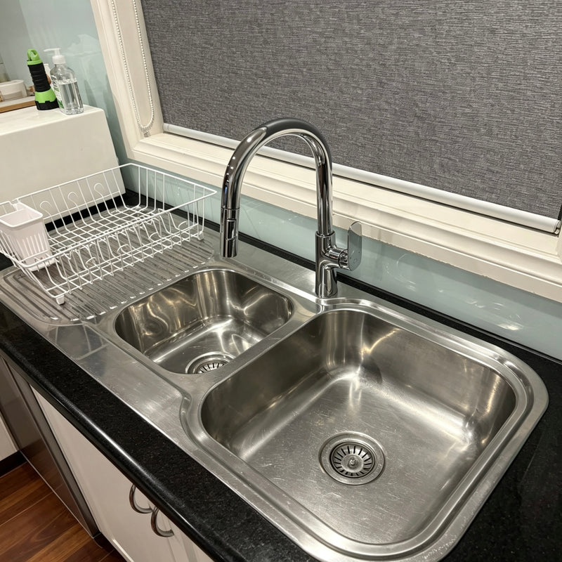Wilma Pullout Kitchen Mixer